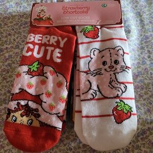 Strawberry Shortcake Low Cut Socks - Red and White